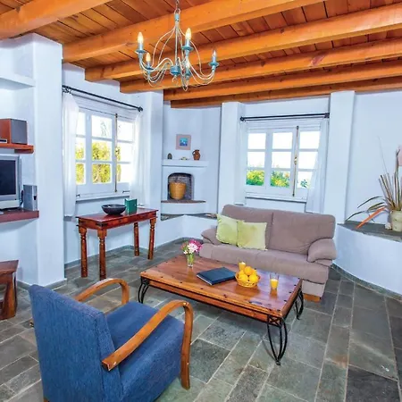 Stunning In With House Sea View *